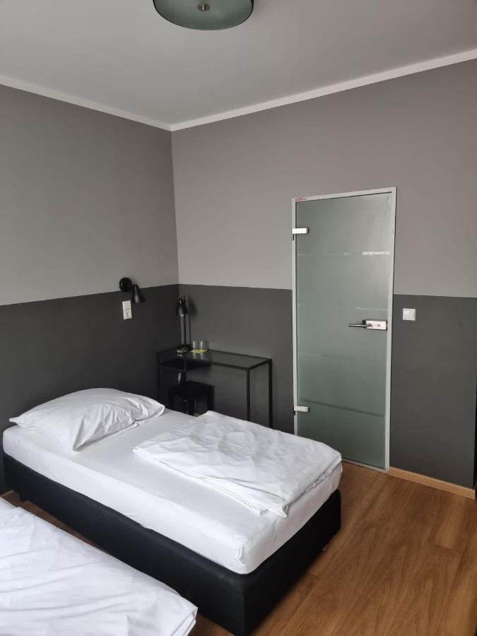 Hotel Fly ' In Оффенбах Экстерьер фото